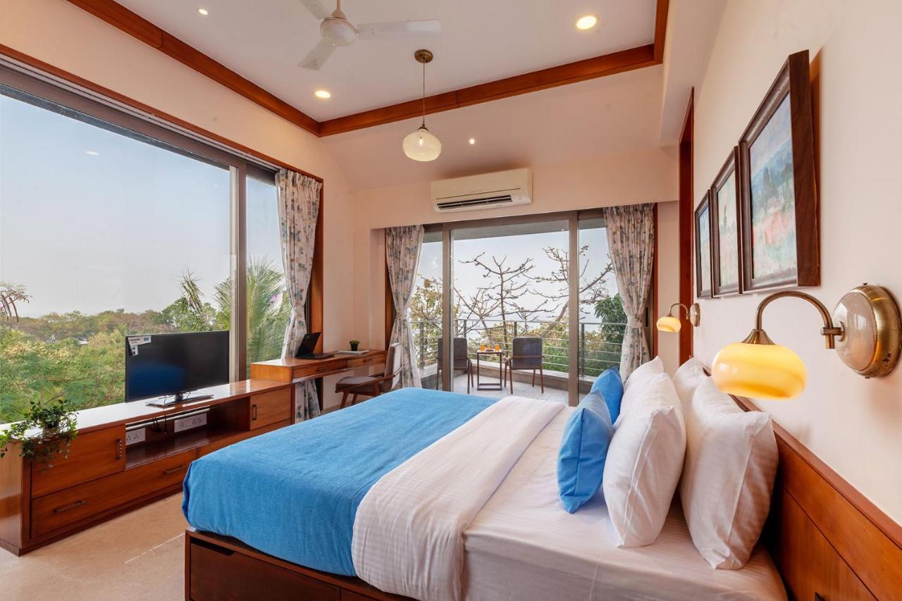 The Blue Horizon By Stayvista - Featuring A Beach-View Villa With A Swimming Pool, Indoor Games, And A Relaxing Balcony Alībāg Zewnętrze zdjęcie